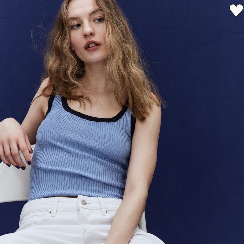 Fitted vest top